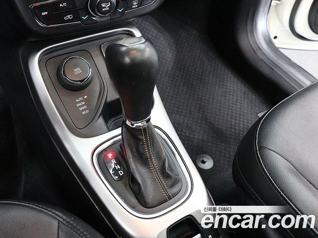 Jeep Compass (II) 2.4 Longitude AWD 2019 — фото 9