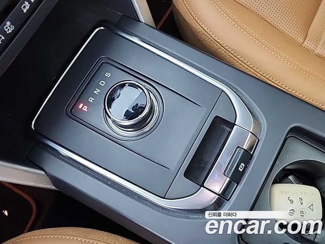 Land Rover Discovery Sport 2.0 TD4 HSE Luxury 2019 — фото 8