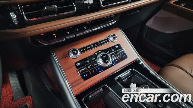 Lincoln Aviator (II) 3.0 Reserve  AWD 2020 — фото 9