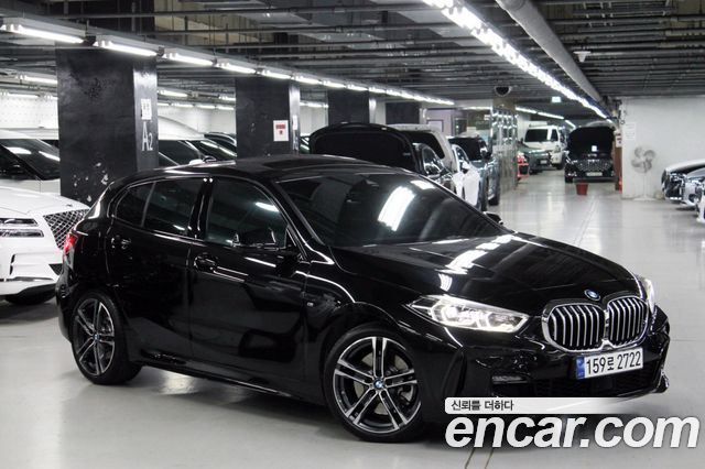 BMW 1 Series (F40) 120i M Sports 2023 — фото 21