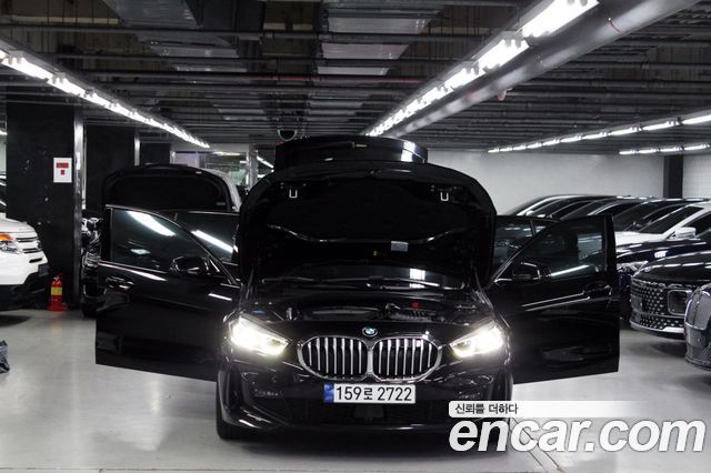 BMW 1 Series (F40) 120i M Sports 2023 — фото 22
