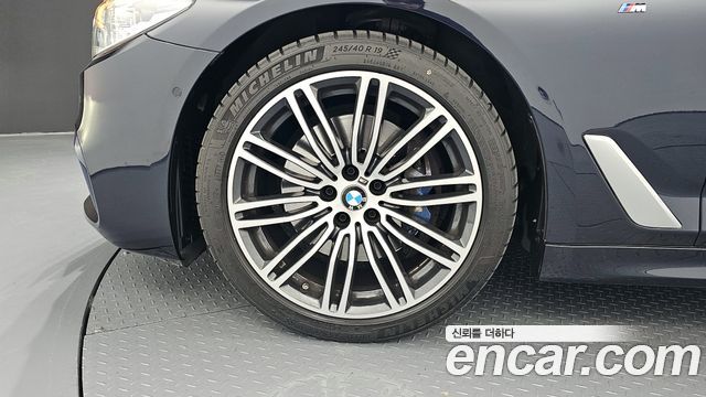 BMW 5 Series (G30) 530i M Sport Package Plus 2020 — фото 5