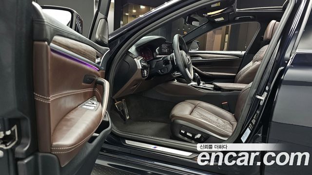 BMW 5 Series (G30) 530i M Sport Package Plus 2020 — фото 10