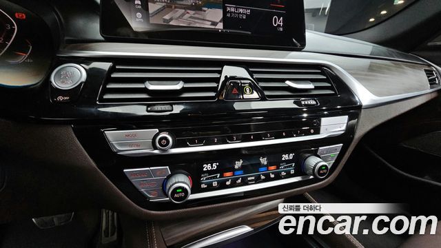 BMW 5 Series (G30) 530i M Sport Package Plus 2020 — фото 15