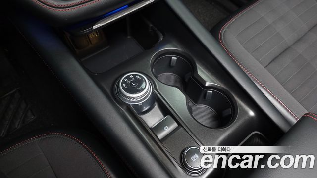 Ford Explorer (VI) 2.3 ST-Line 4WD 2025 — фото 9
