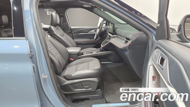 Ford Explorer (VI) 2.3 ST-Line 4WD 2025 — фото 10