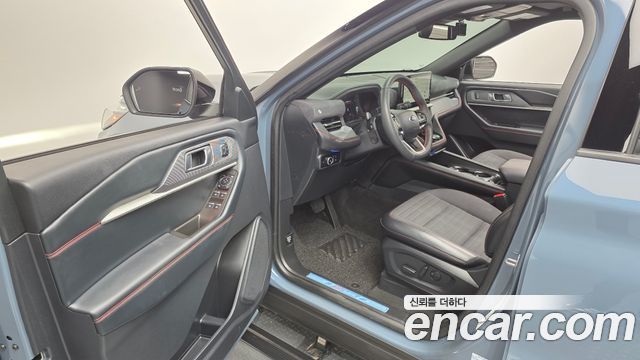Ford Explorer (VI) 2.3 ST-Line 4WD 2025 — фото 11