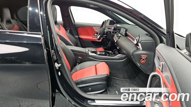 Mercedes-Benz A-Class (W177) AMG A45 4MAITC+ Hatchback 2022 — фото 11