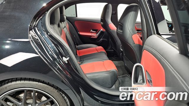 Mercedes-Benz A-Class (W177) AMG A45 4MAITC+ Hatchback 2022 — фото 12