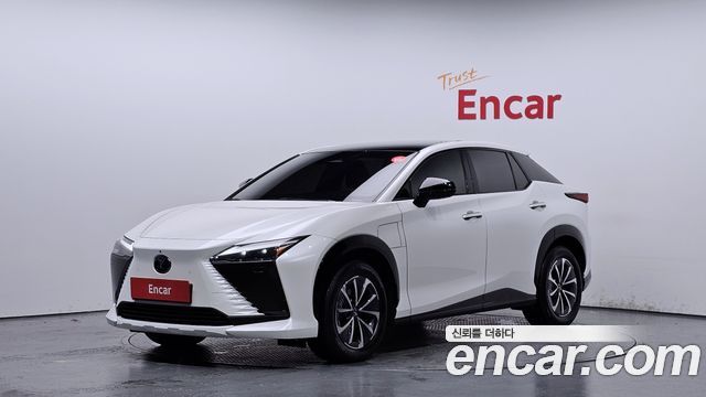 Lexus RZ450e Luxury