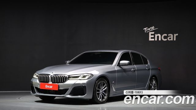 BMW 5 Series (G30) 523d xDrive M Sport 2023 — фото 1