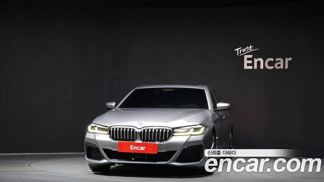 BMW 5 Series (G30) 523d xDrive M Sport 2023 — фото 3