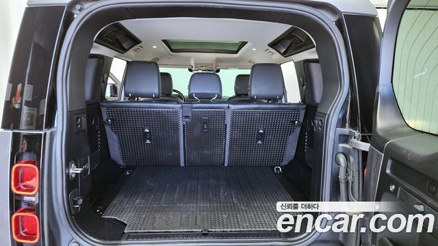 Land Rover Defender (L663) 110 D240 SE 2020 — фото 20