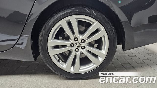 Jaguar XJ 5.0 Premium Luxury LWB X351 2011 — фото 5