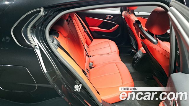 BMW 1 Series (F40) 120i M Sports 2022 — фото 11