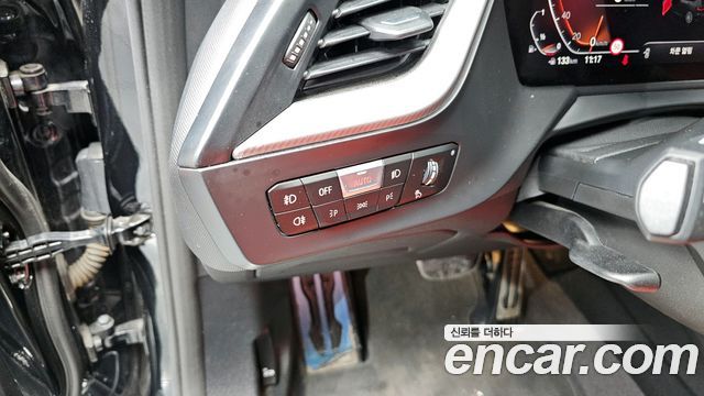 BMW 1 Series (F40) 120i M Sports 2022 — фото 17