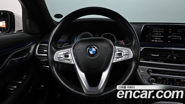 BMW 7 Series (G11) 730Ld xDrive M Sport 2017 — фото 13