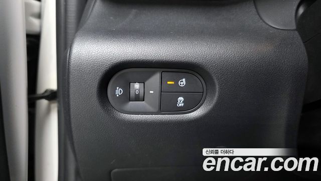 Hyundai Casper Inspiration 2023 — фото 16