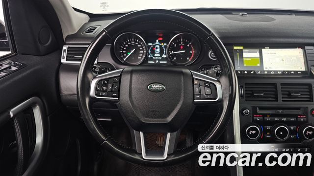 Land Rover Discovery Sport 2.0 TD4 HSE Luxury 2018 — фото 13