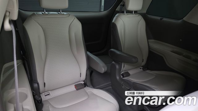 Kia Carnival (IV) Diesel 9-Seater Signature 2021 — фото 13