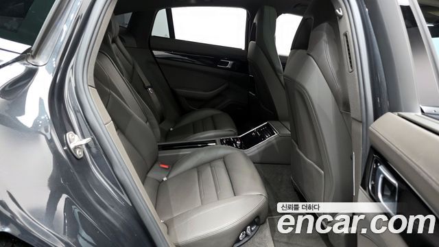 Porsche Panamera (971) 3.0 AWD 2018 — фото 12