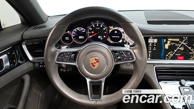 Porsche Panamera (971) 3.0 AWD 2018 — фото 13