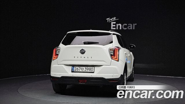 KG Mobility (SsangYong) Very New Tivoli Gasoline 1.5 2WD V3 2022 — фото 4