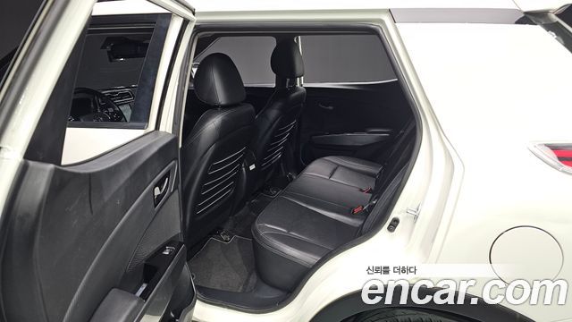 KG Mobility (SsangYong) Very New Tivoli Gasoline 1.5 2WD V3 2022 — фото 11