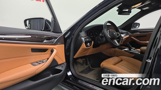 BMW 5 Series (G30) 520i M Sport 2021 — фото 13