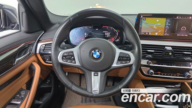 BMW 5 Series (G30) 520i M Sport 2021 — фото 14