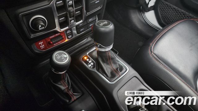 Jeep Wrangler (JL) 2.0 Rubicon Power Top 4Door 2022 — фото 9