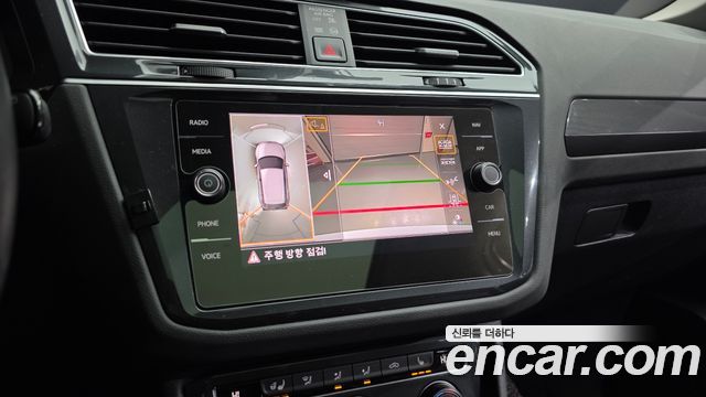 Volkswagen Tiguan (II) 2.0 TDI Prestige 2020 — фото 19