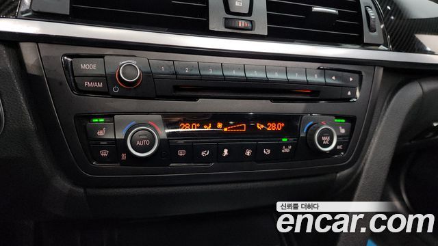 BMW 3 Series (F30) 320d 2015 — фото 17