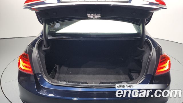 BMW 3 Series (F30) 320d 2015 — фото 20