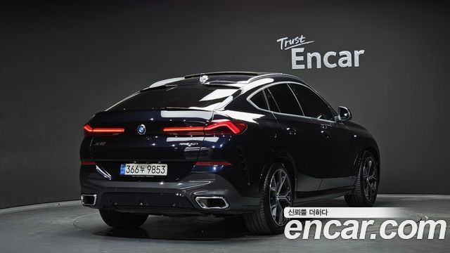 BMW X6 (G06) xDrive40i M Sport 2023 — фото 2