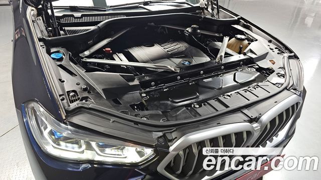 BMW X6 (G06) xDrive40i M Sport 2023 — фото 6
