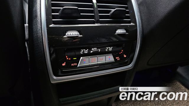BMW X6 (G06) xDrive40i M Sport 2023 — фото 19