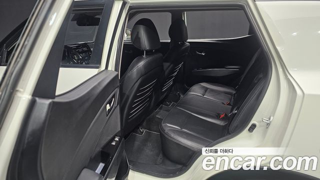 KG Mobility (SsangYong) Very New Tivoli Gasoline 1.5 2WD V3 2022 — фото 12