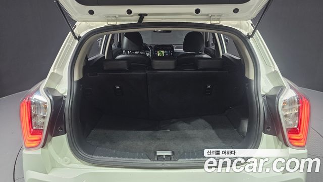 KG Mobility (SsangYong) Very New Tivoli Gasoline 1.5 2WD V3 2022 — фото 20