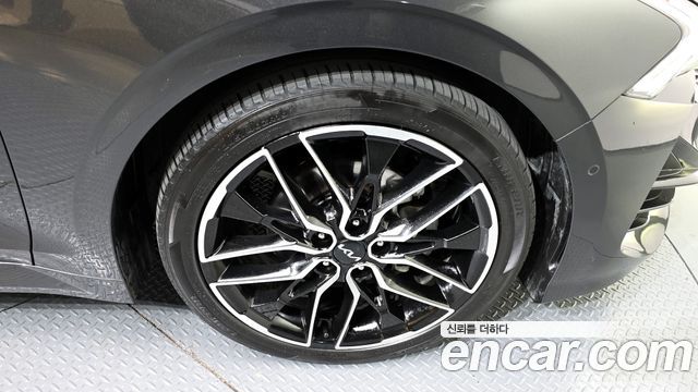 Kia K5 (III) 1.6 Turbo Signature 2022 — фото 5