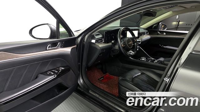 Kia K5 (III) 1.6 Turbo Signature 2022 — фото 10