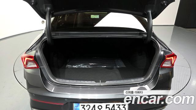 Kia K5 (III) 1.6 Turbo Signature 2022 — фото 20