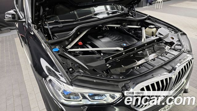 BMW X5 (G05) xDrive 40i xLine 2023 — фото 6