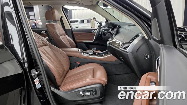 BMW X5 (G05) xDrive 40i xLine 2023 — фото 11