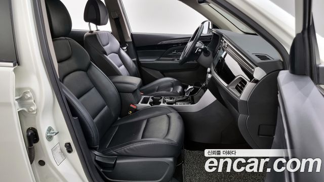 KG Mobility (SsangYong) Beautiful Korando Gasoline 1.5 4WD C7 2022 — фото 11