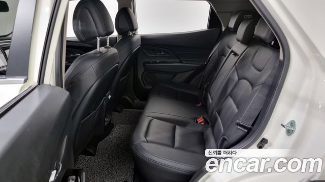KG Mobility (SsangYong) Beautiful Korando Gasoline 1.5 4WD C7 2022 — фото 12