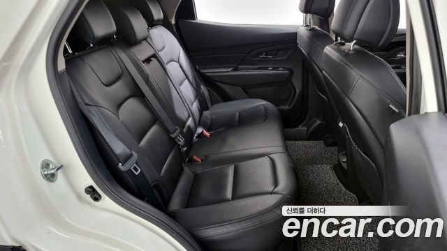 KG Mobility (SsangYong) Beautiful Korando Gasoline 1.5 4WD C7 2022 — фото 13