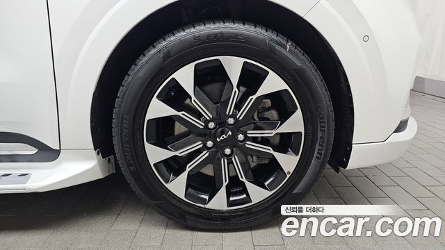 Kia Carnival (IV) Diesel 7-Seater Hi-Limousine Signature 2022 — фото 5