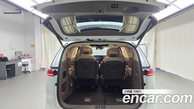 Kia Carnival (IV) Diesel 7-Seater Hi-Limousine Signature 2022 — фото 20