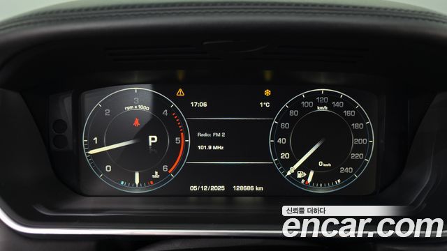 Land Rover Range Rover (IV) 4.4 SDV8 AB DIESEL 2015 — фото 8